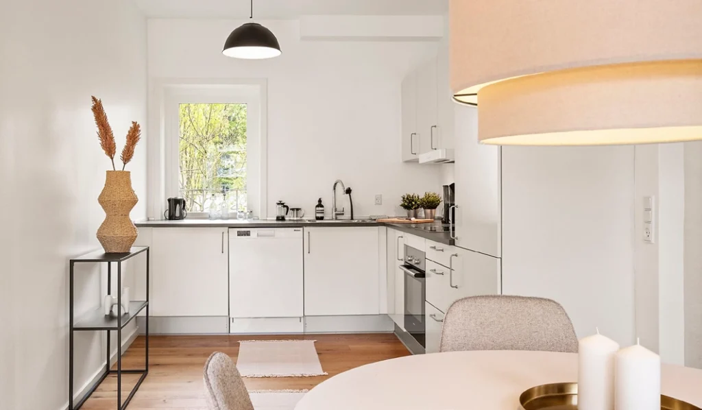 Møblering, Staging & Indretning/AI